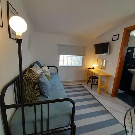 Luna 2 Apartment *